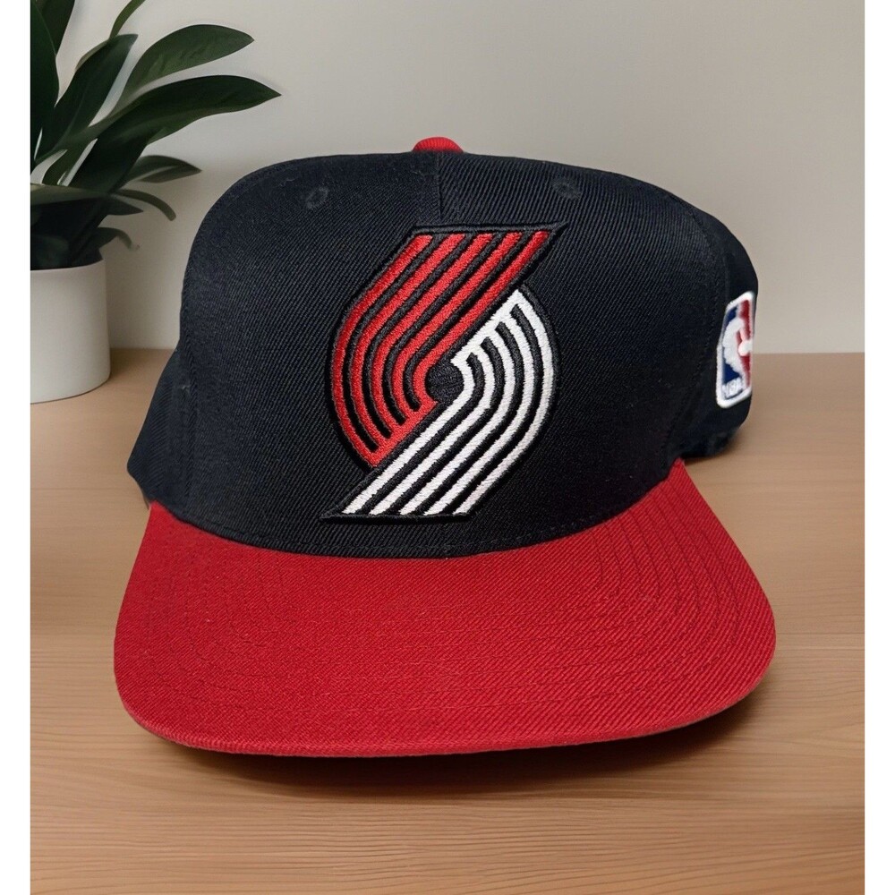 Portland Trail Blazers Hat Mitchell & Ness NBA Basketball Black Snapback Cap